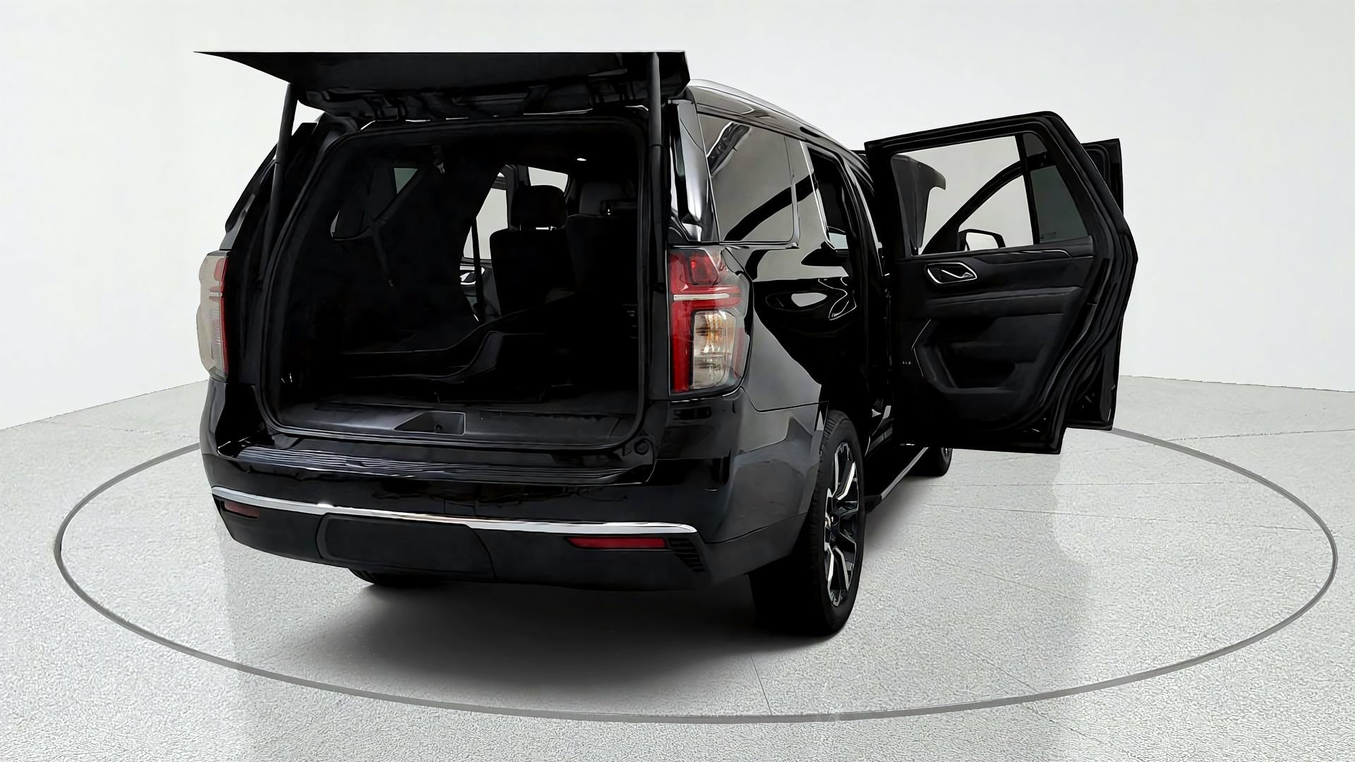 Certified 2023 Chevrolet Tahoe LT w/ LT Signature Plus Package AWD/4WD image 12