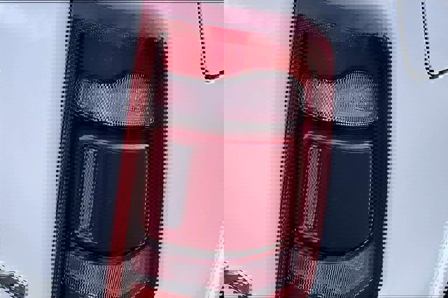 Used 2020 RAM 1500 Laramie image 32