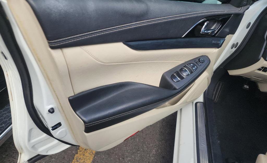 Used 2021 Nissan Maxima Platinum w/ Sport Mat Group FWD image 11