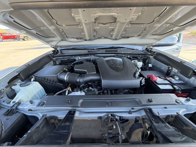 Used 2021 Toyota Tacoma TRD Off-Road RWD image 33