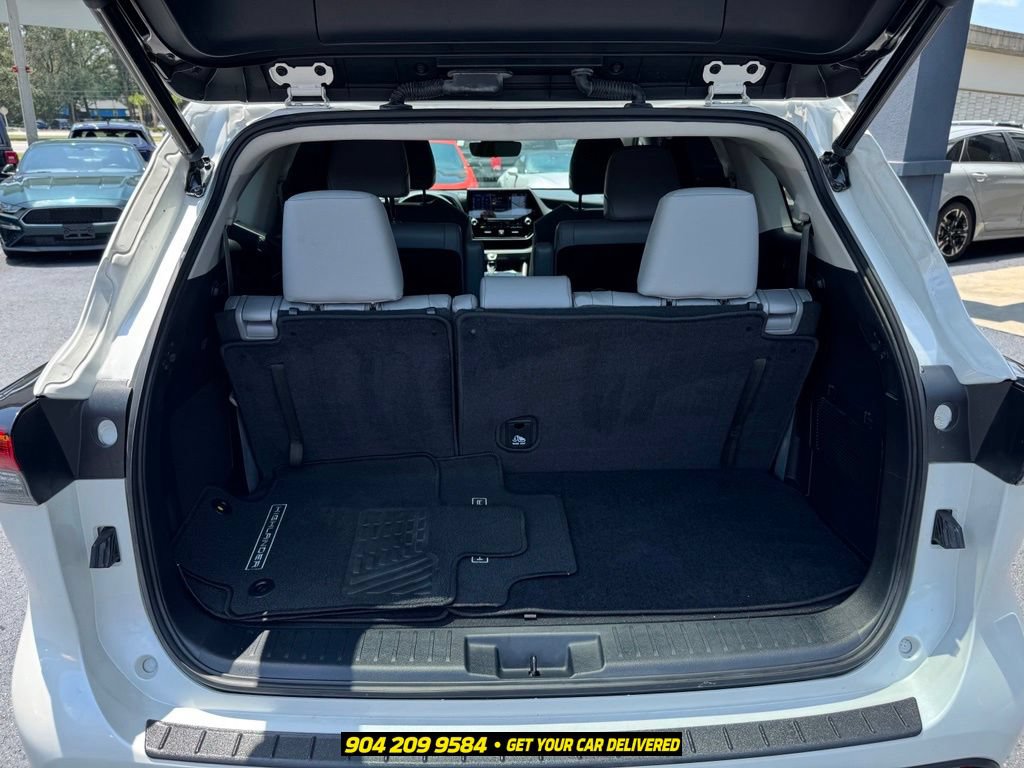 Used 2021 Toyota Highlander Limited FWD image 34