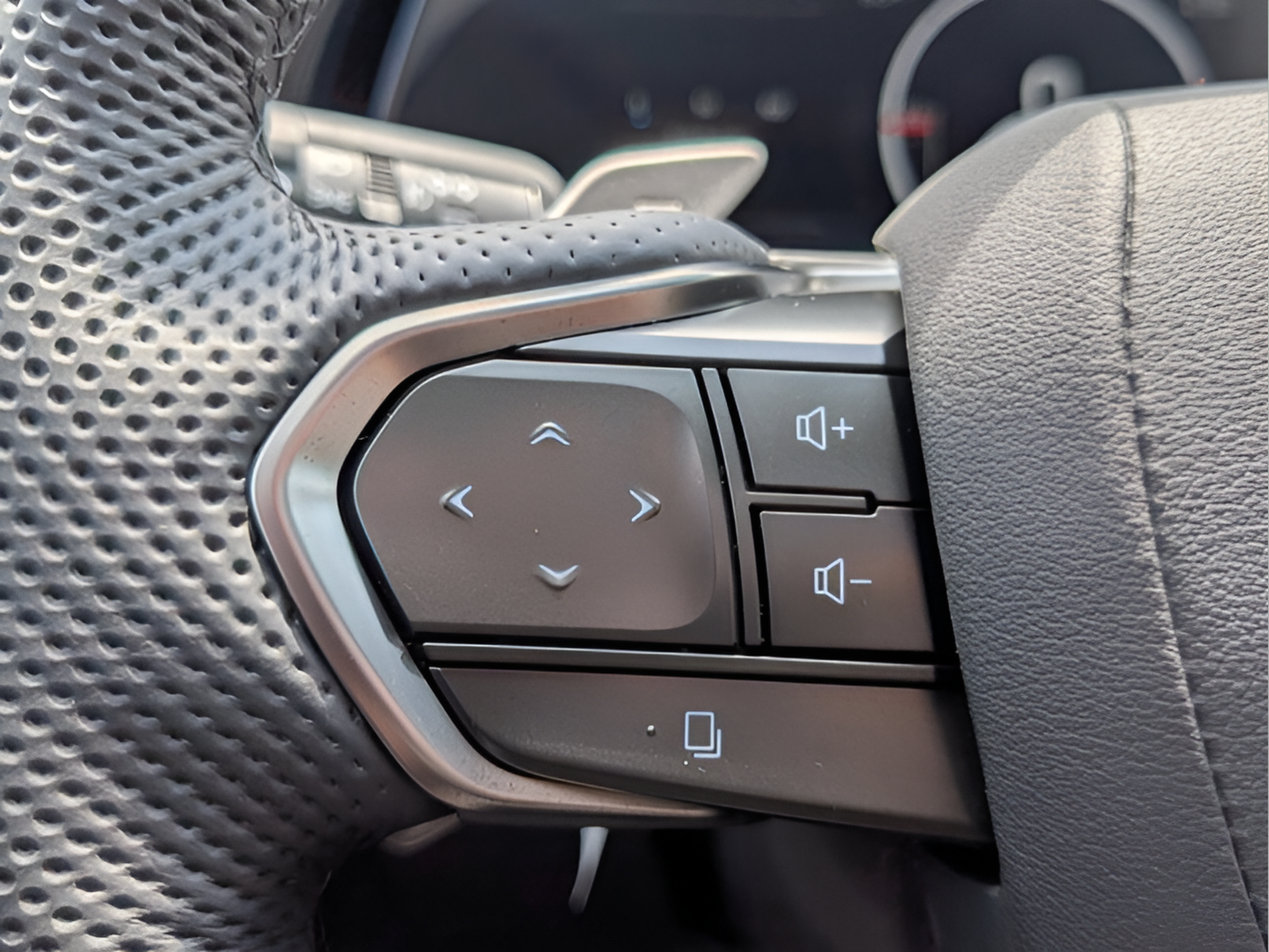 New 2026 Lexus TX 500h AWD w/ Technology Package image 27