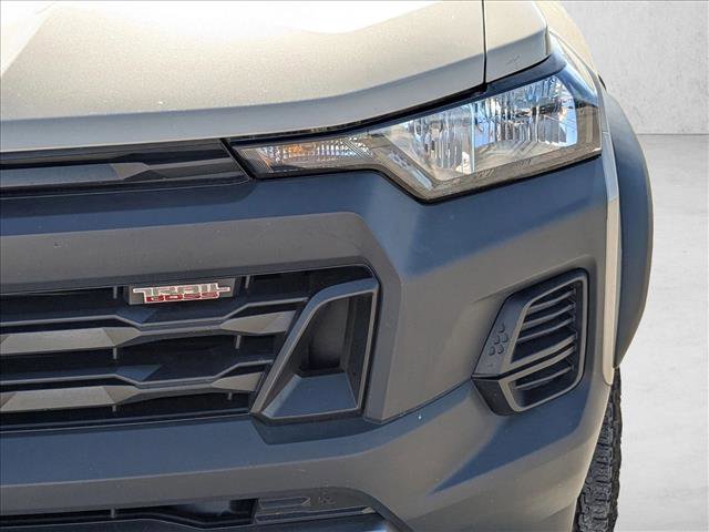 Used 2023 Chevrolet Colorado Trail Boss w/ Technology Package AWD/4WD image 9