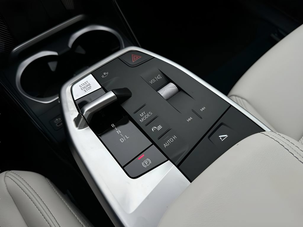 New 2026 BMW X1 xDrive28i w/ Technology Package AWD/4WD image 18
