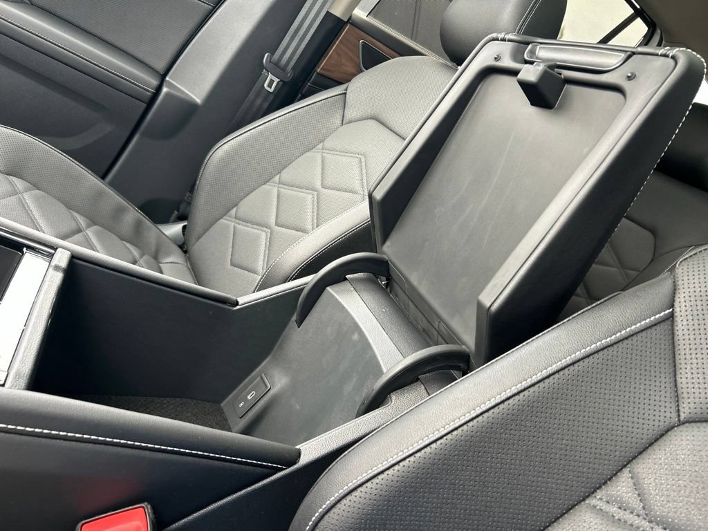 Certified 2026 Volkswagen Atlas SE w/ Panoramic Sunroof Package FWD image 38