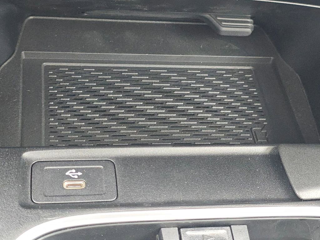 New 2026 Mercedes-Benz CLA 35 AMG 4MATIC image 31