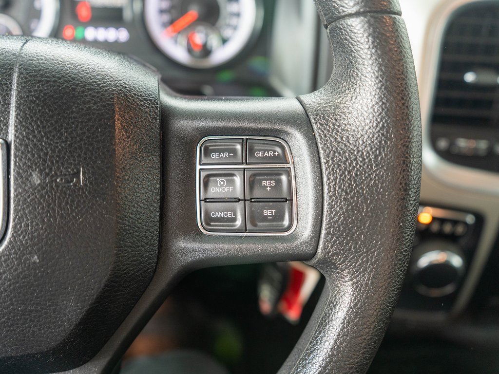 Used 2017 RAM 1500 Classic SLT image 16