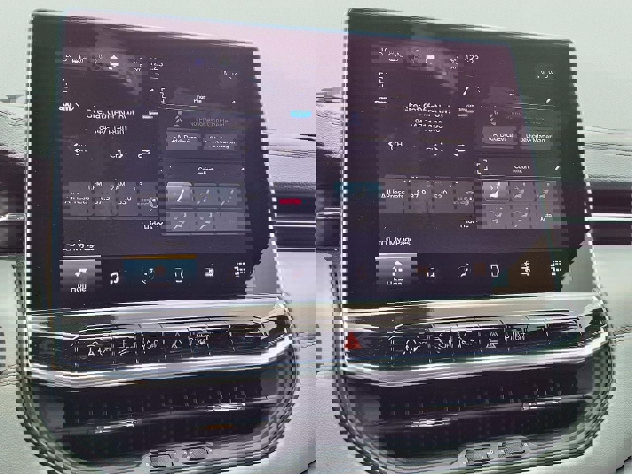 Used 2023 Jeep Compass Limited AWD/4WD image 17