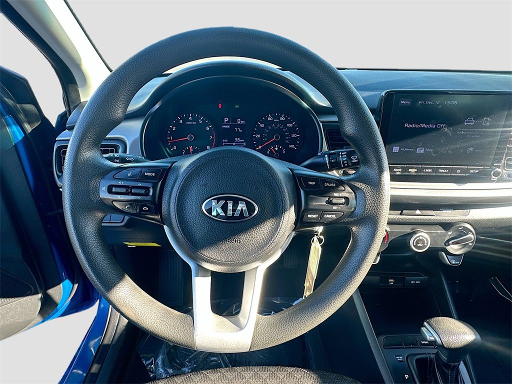 Certified 2021 Kia Rio S image 9