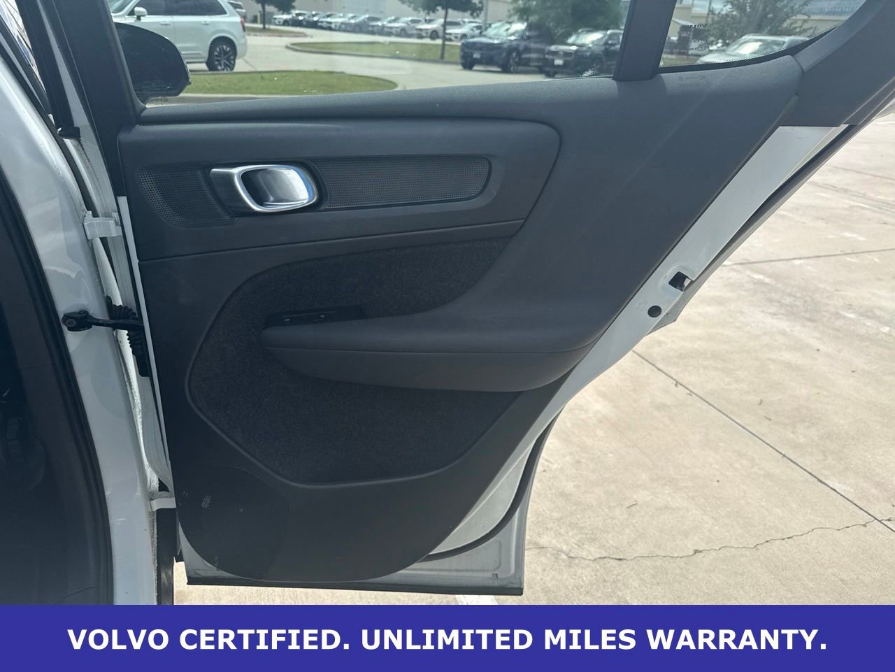 Certified 2023 Volvo C40 Recharge Core AWD/4WD image 13