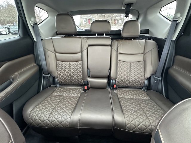 Certified 2024 Nissan Murano Platinum w/ Cargo Package image 27