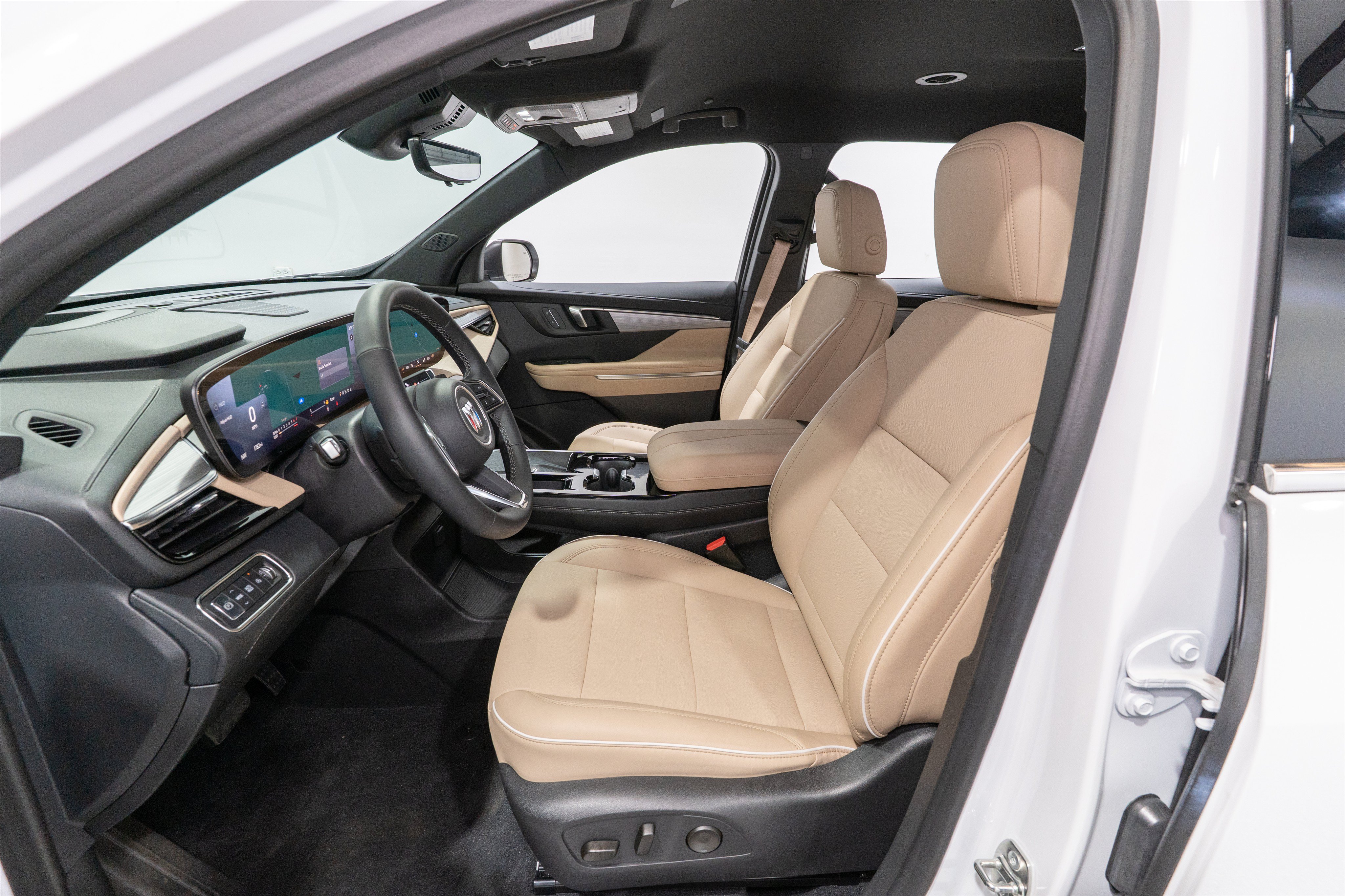 Used 2026 Buick Enclave Preferred w/ Power Package FWD image 16