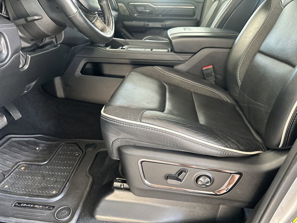 Used 2025 RAM 1500 Limited w/ Bed Utility Group AWD/4WD image 14