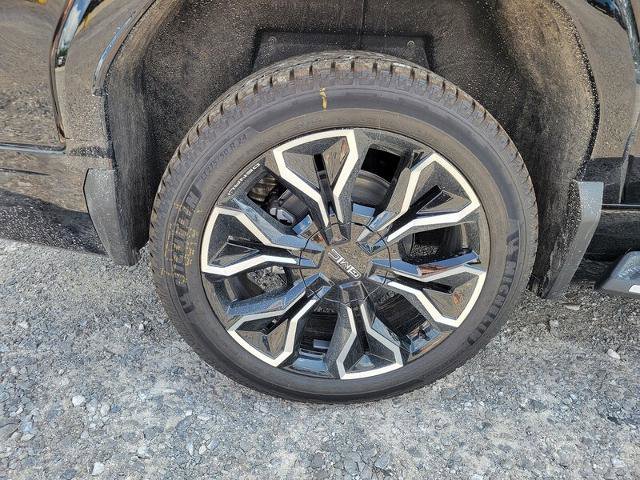 New 2025 GMC Sierra EV Denali image 10