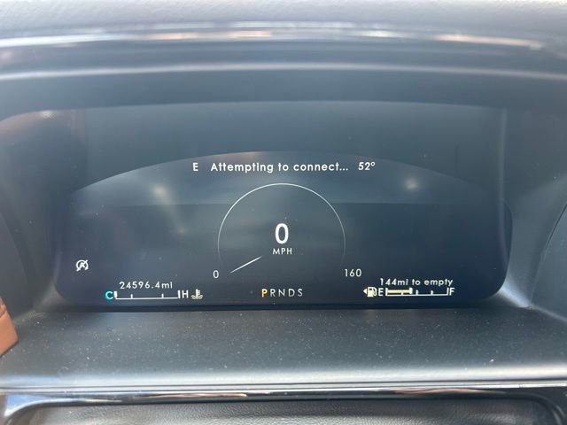 Used 2023 Lincoln Nautilus Reserve image 2