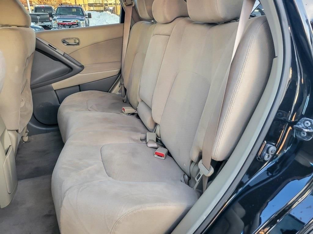 Used 2013 Nissan Murano S image 9