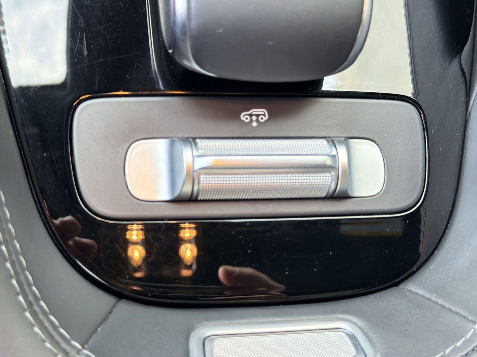 Certified 2021 Mercedes-Benz GLS 580 4MATIC image 35