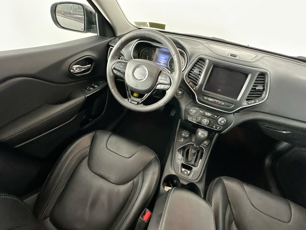 Used 2023 Jeep Cherokee Altitude Lux AWD/4WD image 9