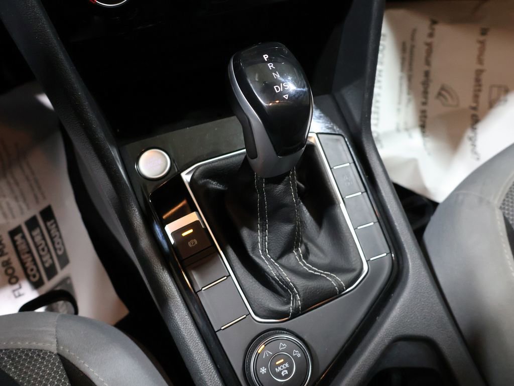 Used 2024 Volkswagen Taos S image 29