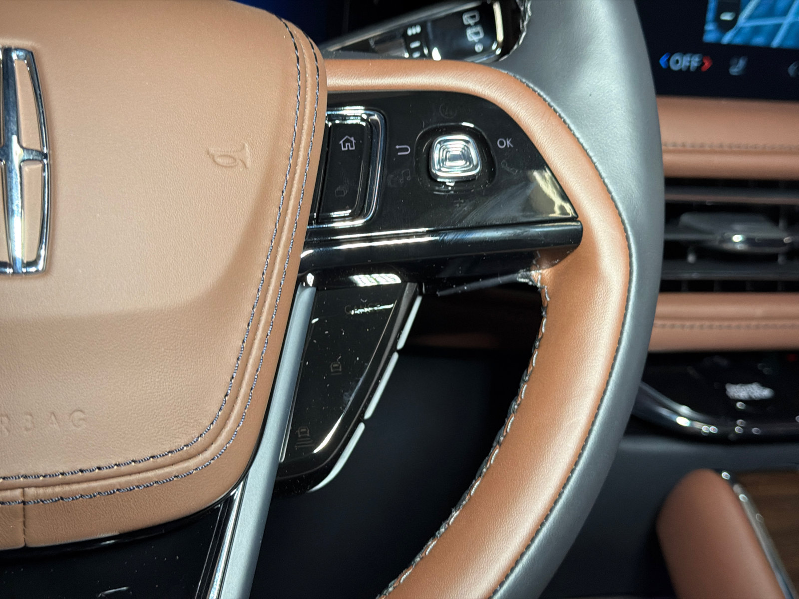 New 2027 Lincoln Aviator Reserve AWD/4WD image 24