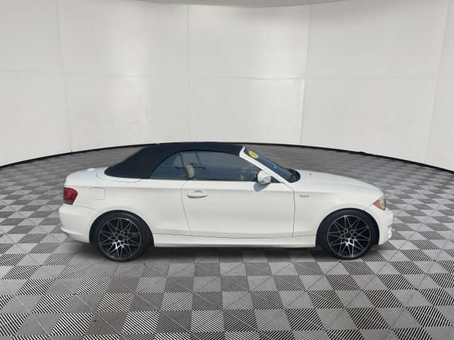 Used 2013 BMW 128i Convertible RWD image 4