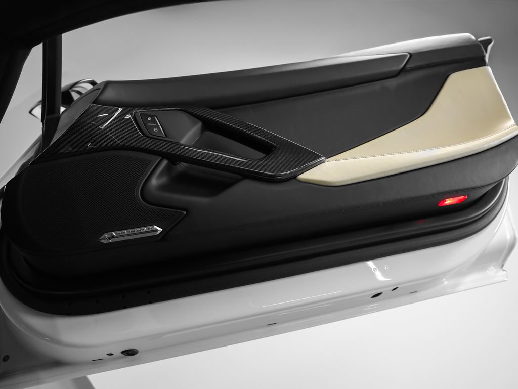 Used 2014 Lamborghini Aventador LP 700-4 image 35