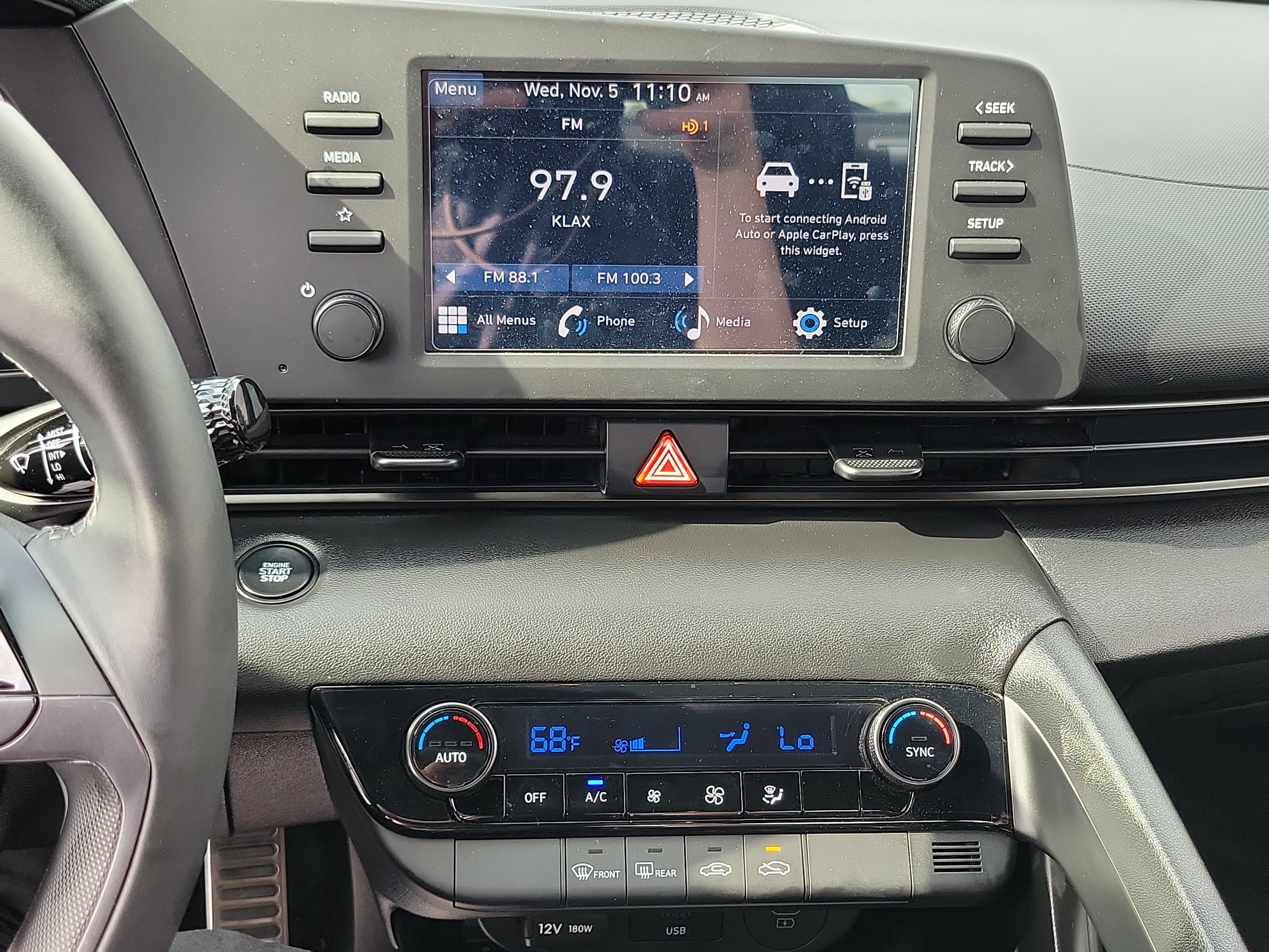 Certified 2025 Hyundai Elantra Sport image 11