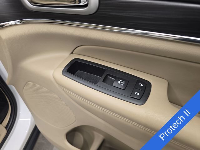 Used 2021 Jeep Grand Cherokee Limited w/ Luxury Group II AWD/4WD image 10