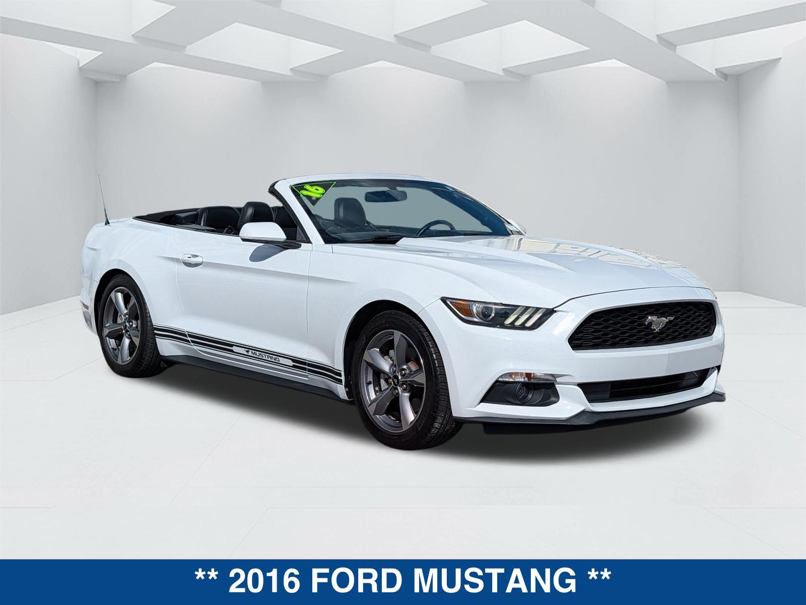Used 2016 Ford Mustang Convertible w/ Equipment Group 051A RWD image 3