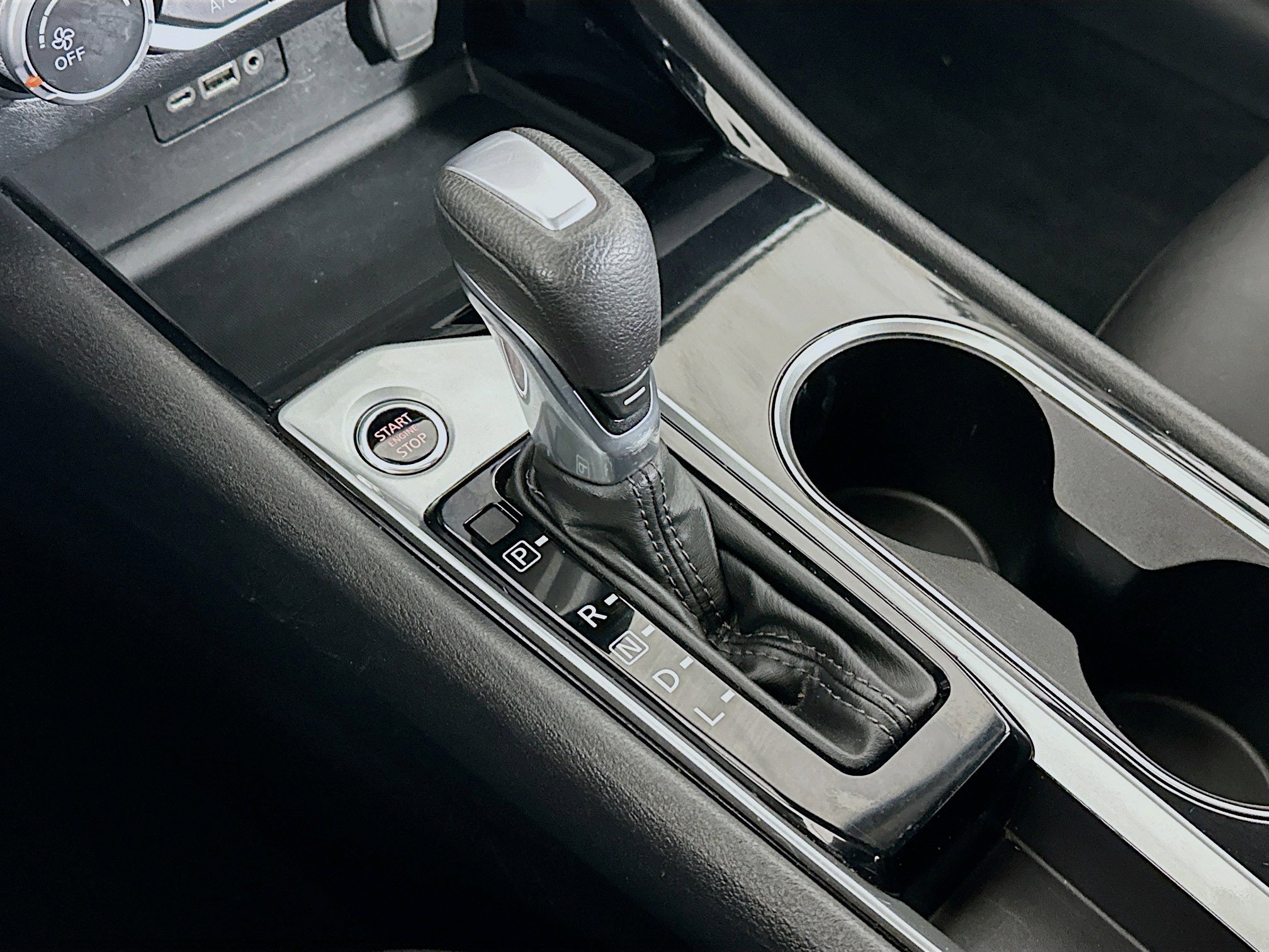 Used 2024 Nissan Altima 2.5 SV image 23