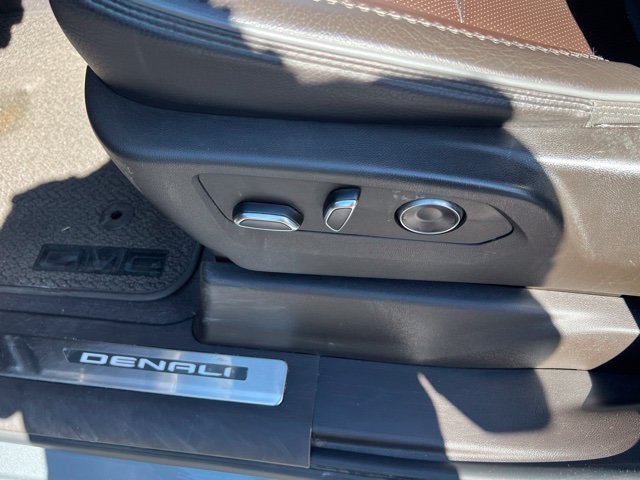 Used 2024 GMC Sierra 1500 Denali AWD/4WD image 29
