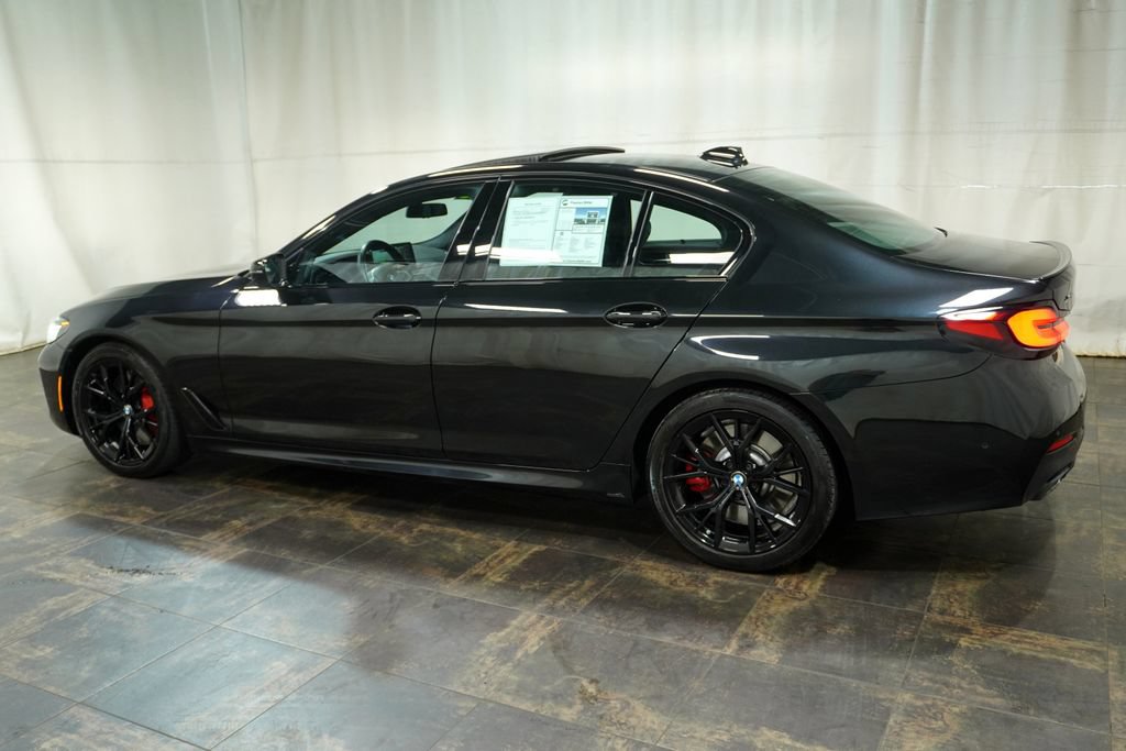 Used 2023 BMW M550i xDrive w/ Executive Package AWD/4WD image 7