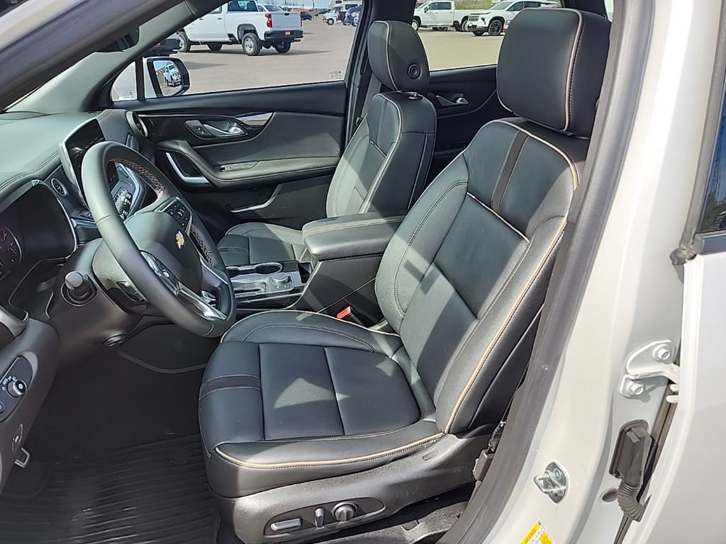 Certified 2024 Chevrolet Blazer Premier w/ LPO, Black Sport Package AWD/4WD image 43