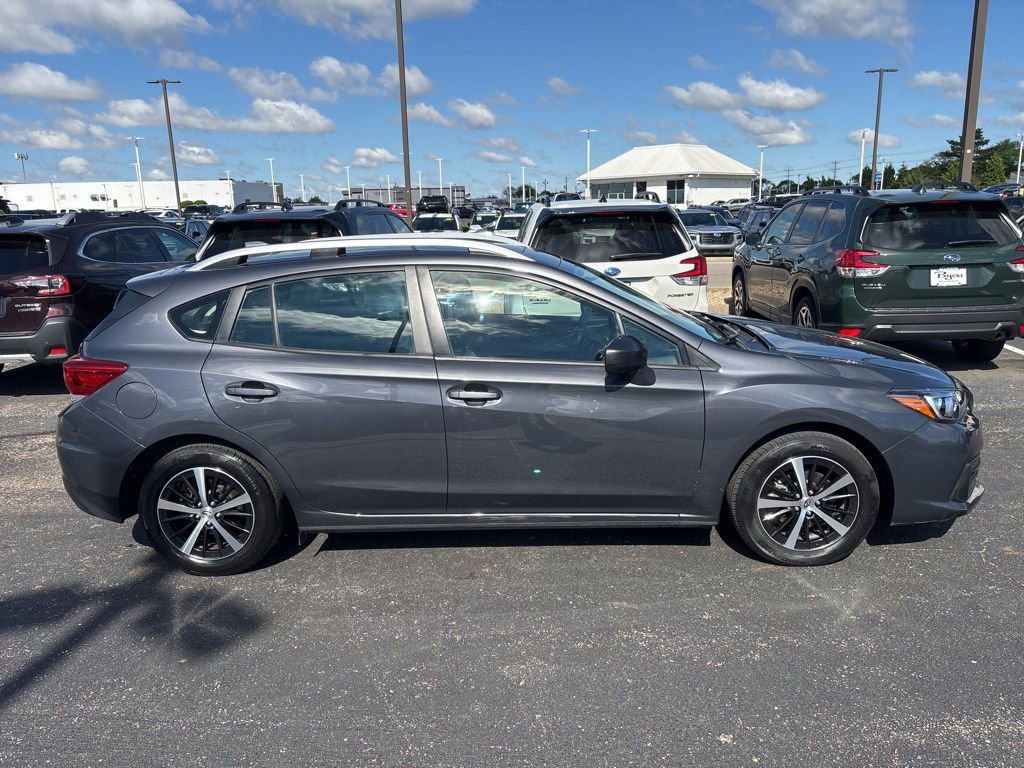 Used 2023 Subaru Impreza 2.0i Premium AWD/4WD image 2
