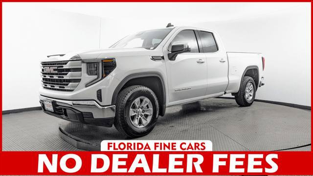 Used 2022 GMC Sierra 1500 SLE AWD/4WD image 1