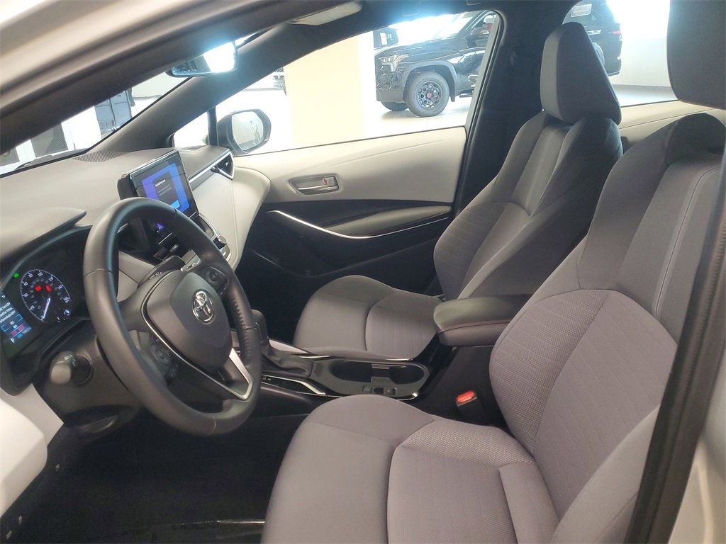 Certified 2025 Toyota Corolla SE image 14