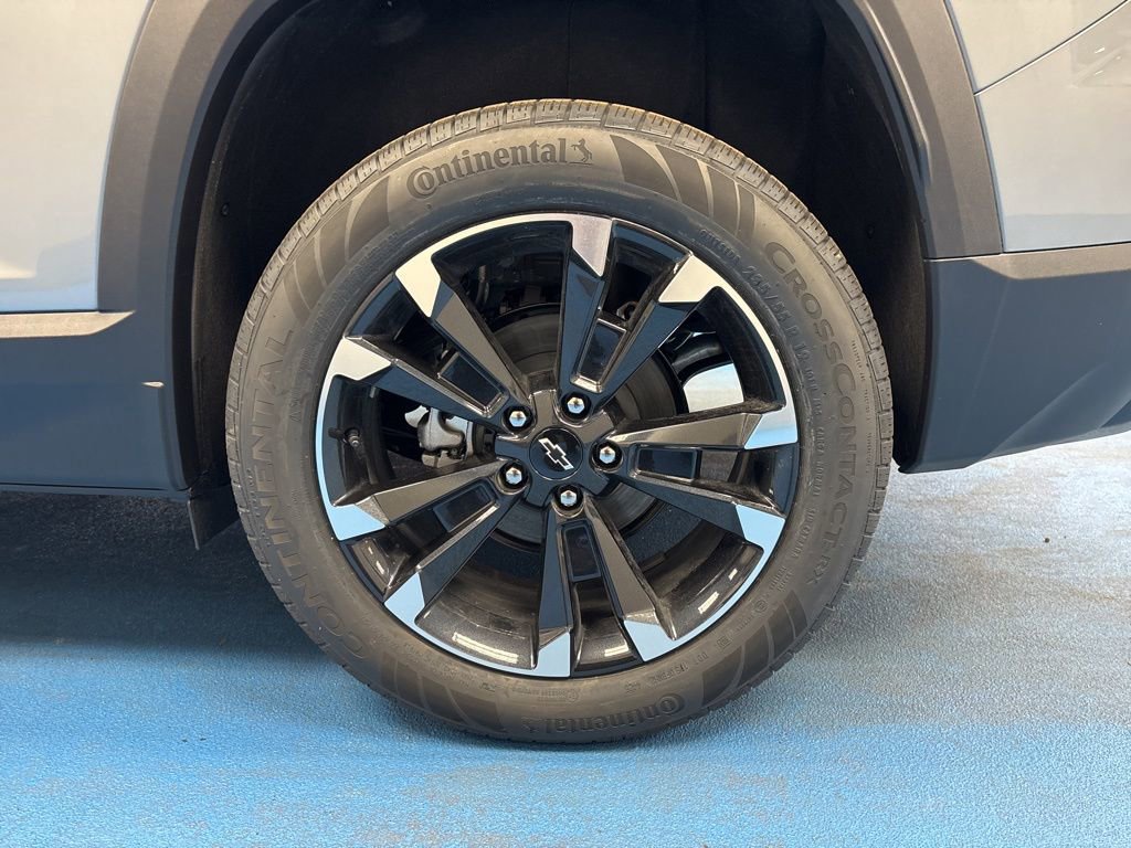 New 2026 Chevrolet Equinox RS w/ Convenience Package III image 17