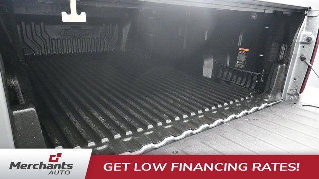 Used 2023 Chevrolet Silverado 1500 Custom AWD/4WD image 16