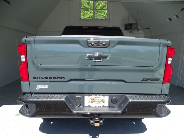 Used 2025 Chevrolet Silverado 1500 ZR2 w/ Dark Appearance Package AWD/4WD image 21