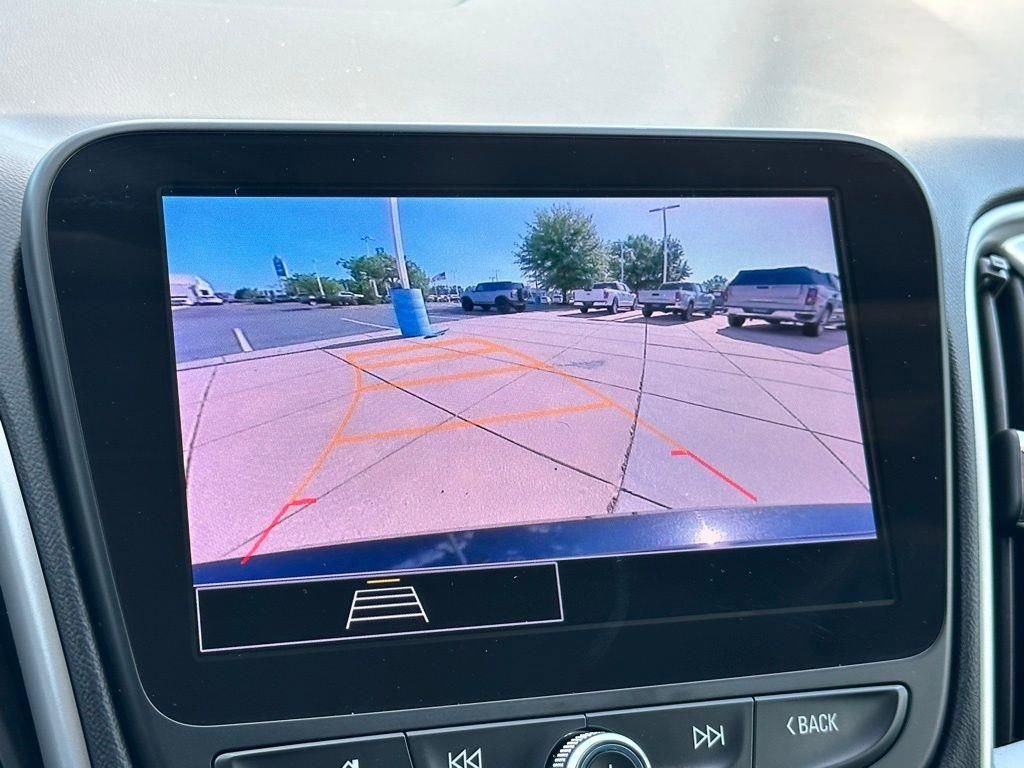 Used 2024 Chevrolet Malibu LS image 9