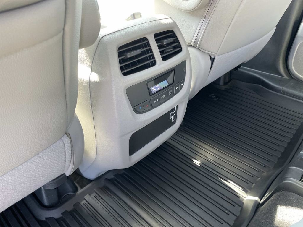 Used 2021 Honda Pilot EX-L image 13