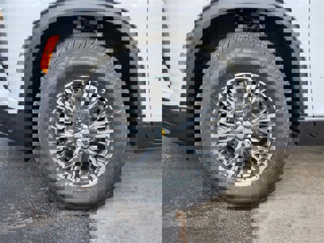 New 2026 Chevrolet Traverse LT image 13