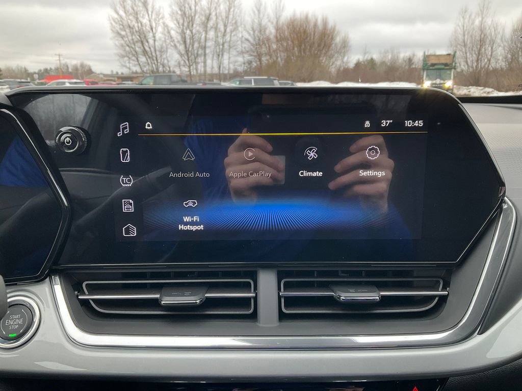 New 2026 Chevrolet Trax LT FWD image 11