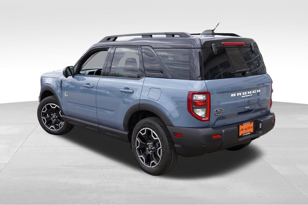 Used 2025 Ford Bronco Sport Outer Banks w/ Outer Banks Tech Package+ AWD/4WD image 7