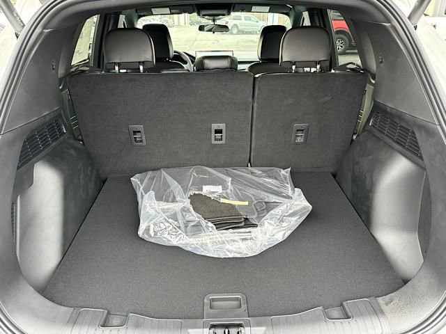 New 2025 Ford Escape ST-Line Select w/ Tech Pack #2 image 20