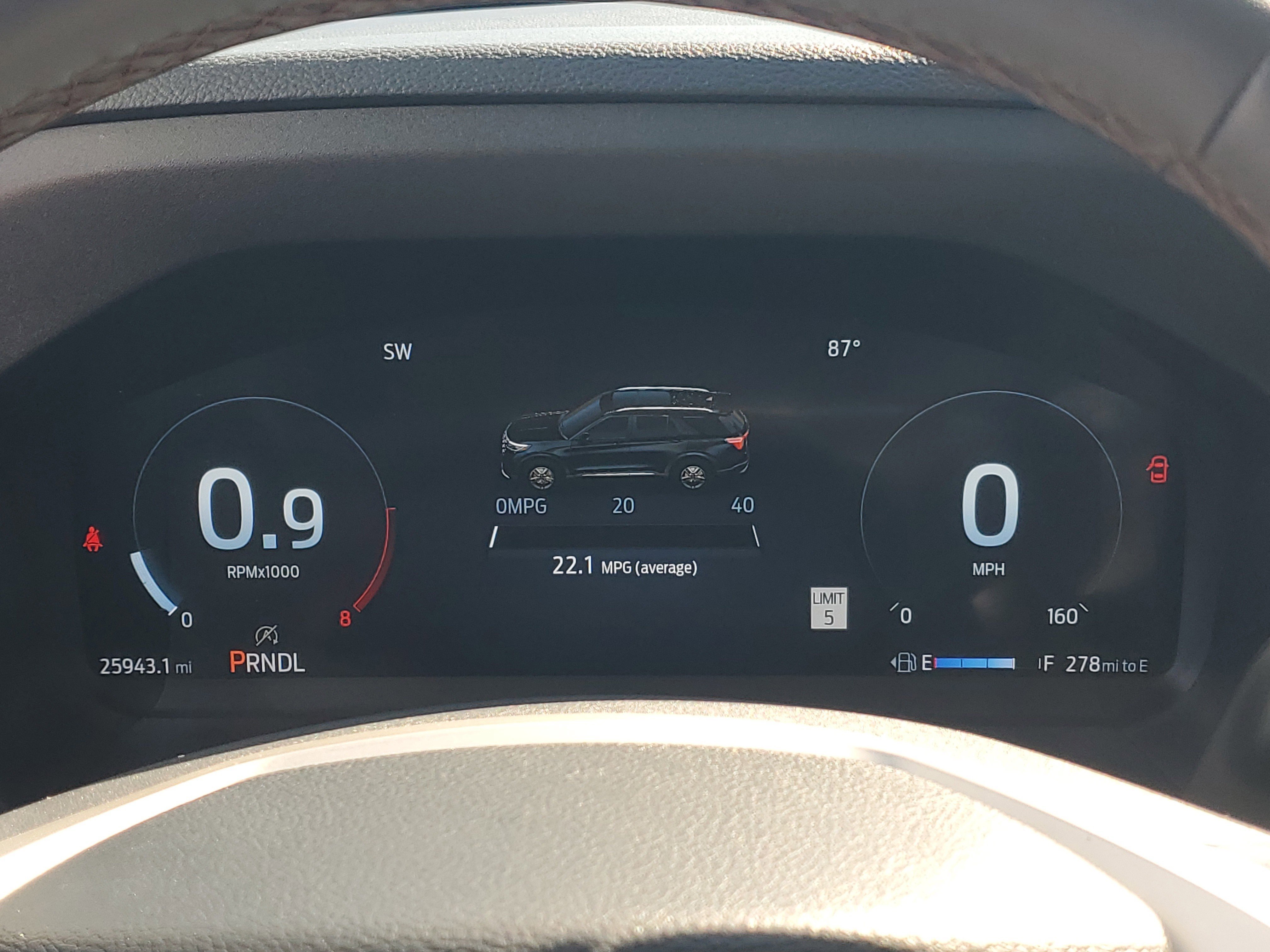Used 2025 Ford Explorer Active RWD image 30