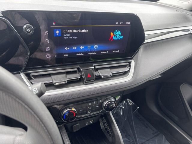 Used 2025 Chevrolet TrailBlazer LT image 21