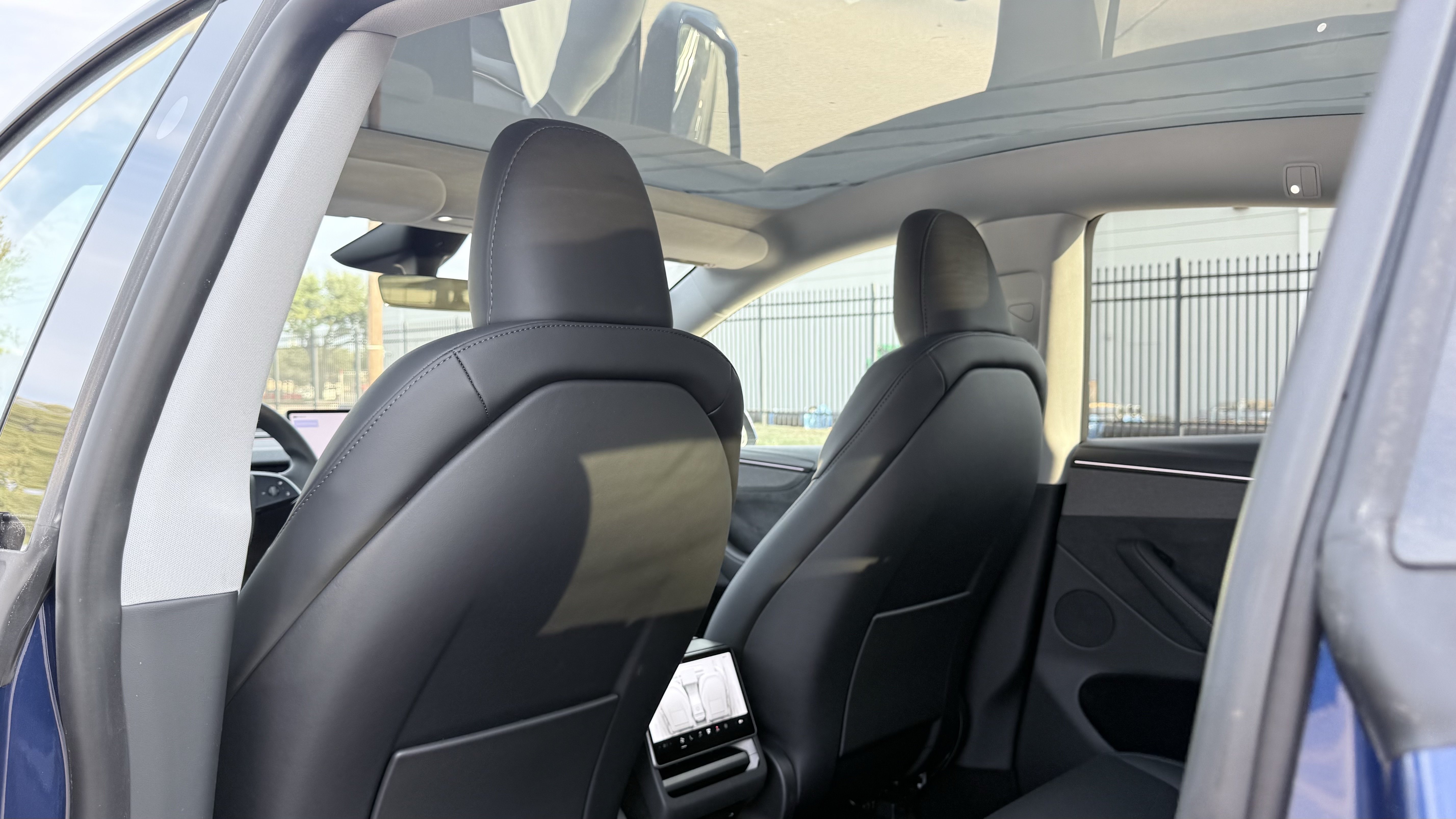 Used 2026 Tesla Model Y AWD image 31