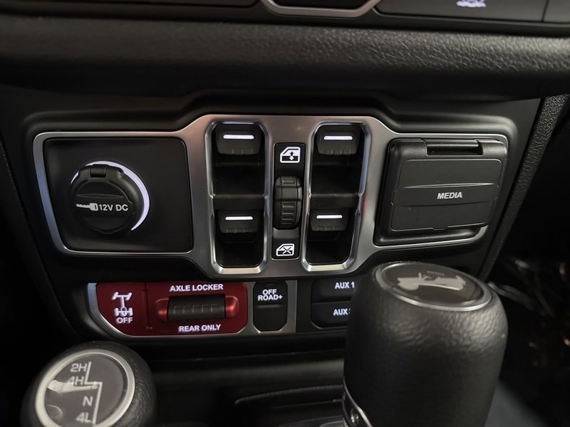 Certified 2026 Jeep Wrangler Willys image 31