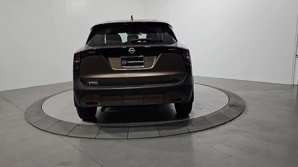 Certified 2025 Nissan Kicks S image 4